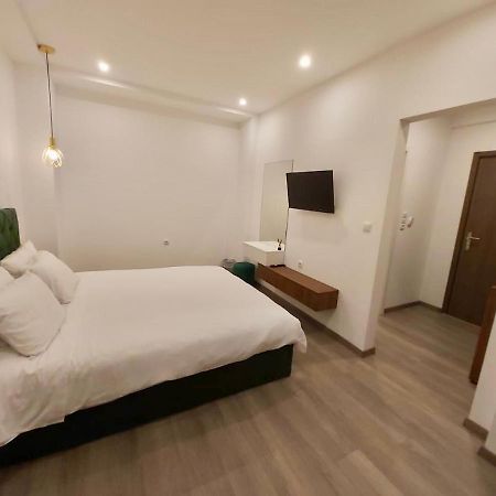 Real City Suites Syntagma Atena Exterior foto