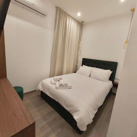 Real City Suites Syntagma Atena Exterior foto