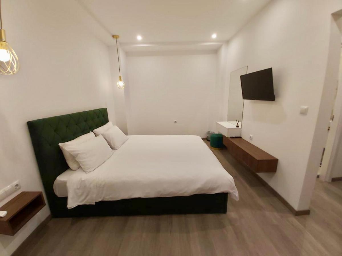 Real City Suites Syntagma Atena Exterior foto