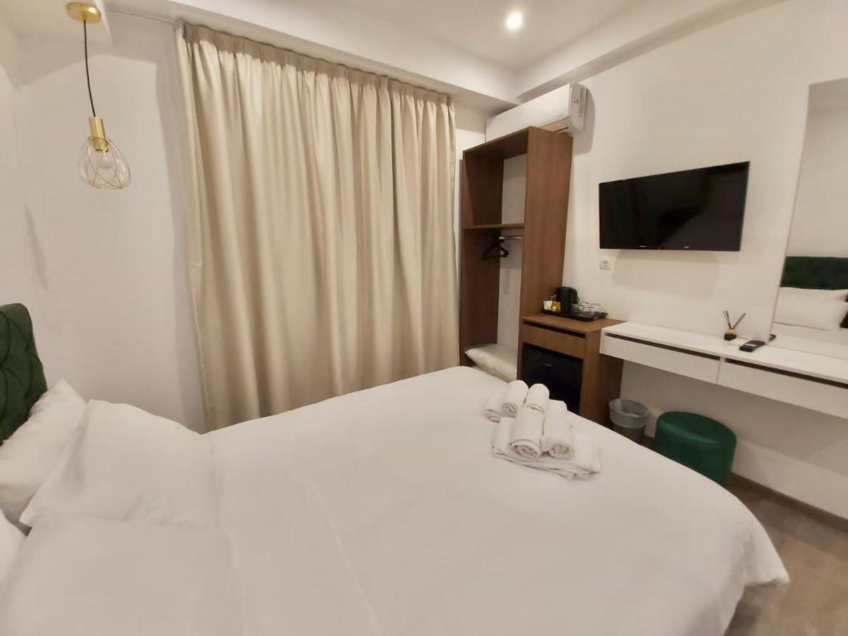 Real City Suites Syntagma Atena Exterior foto